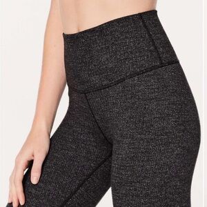 Lululemon Wunder Under High-Rise Tight 28" Women's Size 6, Heathered Black. 2017